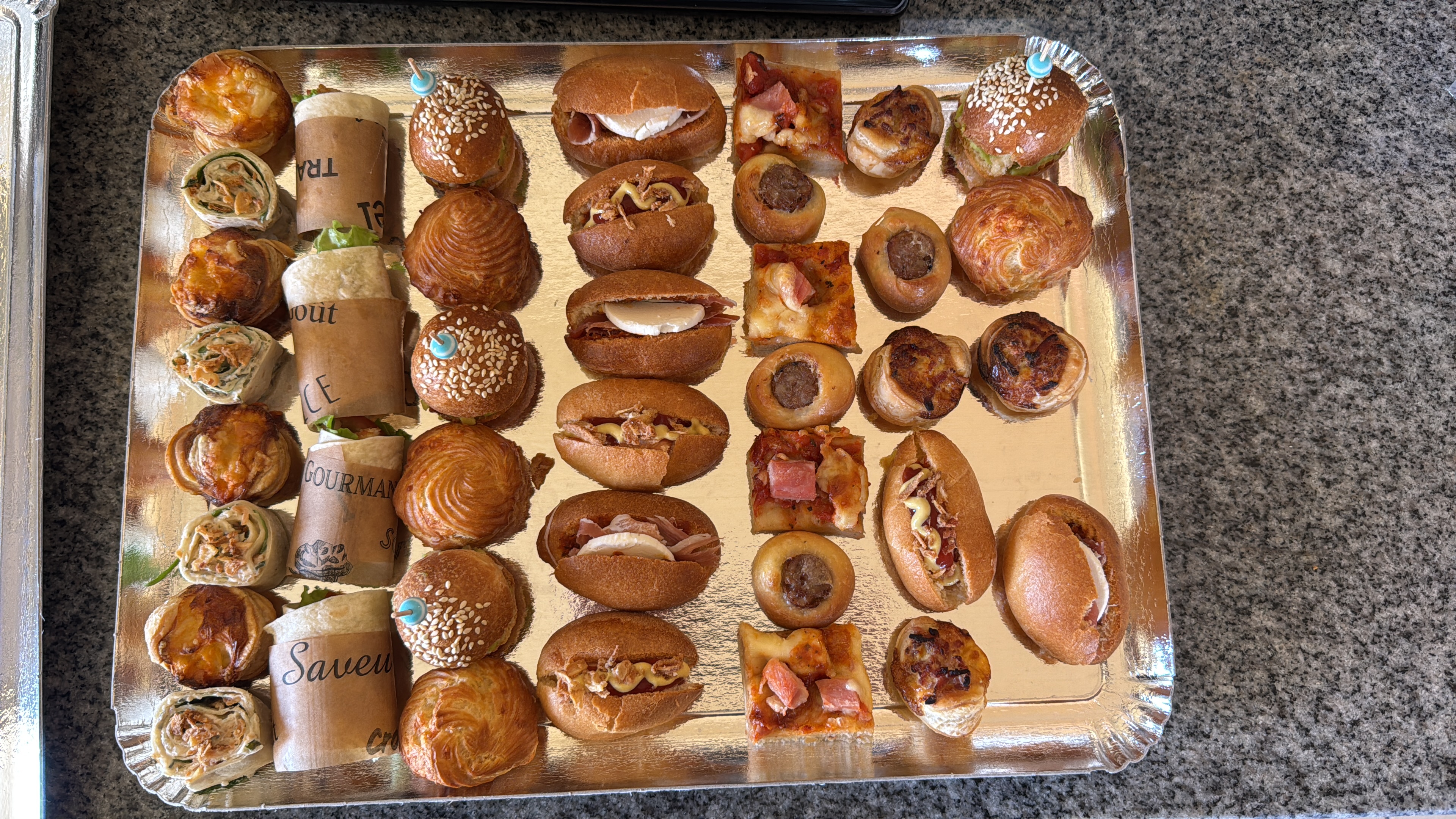 Plateau petit four salé